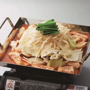 新丸軒！ 【2小時暢飲（含啤酒）】鐵板火鍋宴套餐 4,950日圓（含稅）