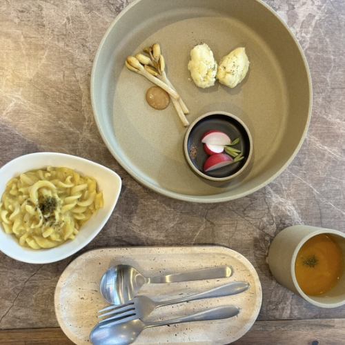 ≪無農薬野菜を中心にバランスの取れた絶品料理♪≫健康志向のあなたに.Blue21こだわりのランチプレート