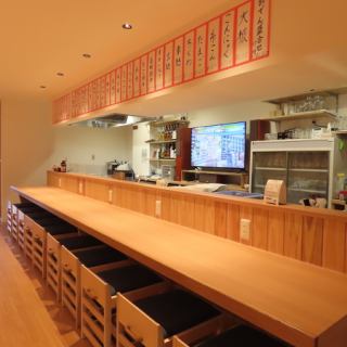 お1人様でもお気軽にご利用できるようにカウンター席も設けております。お気軽にお立ち寄りください♪