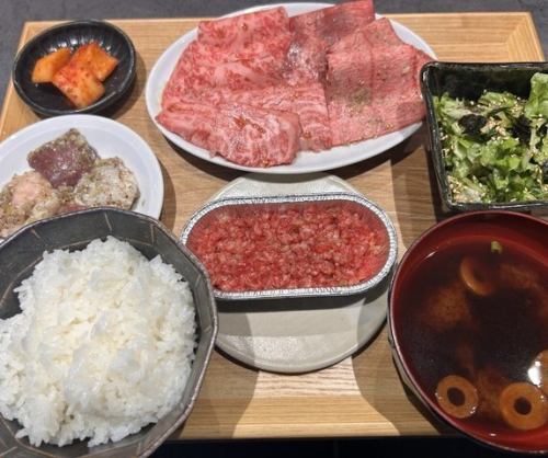 ランチ限定の特別メニュー