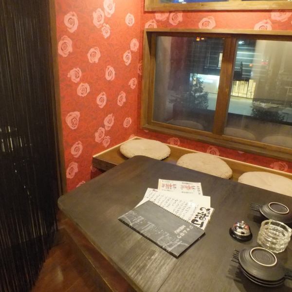 【Various private rooms】 2 people ~ There is also a private room seat available for small groups ◎ You can enjoy relaxingly around without feeling ♪
