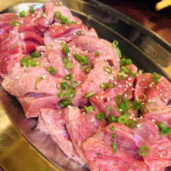 おかみやスペシャルコース4500円（税込）＋3000円（税込）で飲み放題をお付けすることが可能です