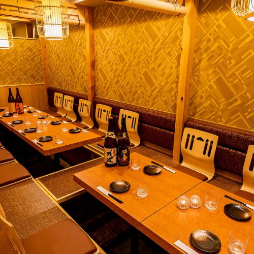 How about a banquet in a stylish Japanese modern space for girls-only gatherings and joint parties?The interior and lights that are particular about the details further enhance the atmosphere ◎ Please feel free to contact us regarding the number of people.