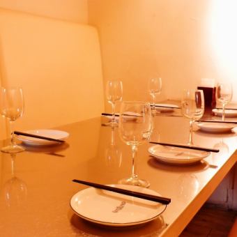 Private room for 4 to 8 people wrapped in gentle lighting.Book early because of popularity!