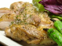 Simple Black Pepper Grilled Chicken Thigh