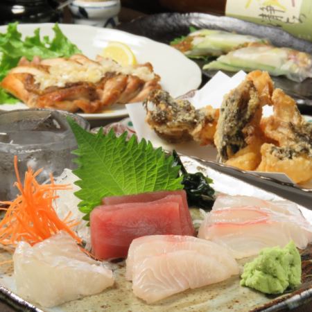 All-you-can-drink including draft beer ◎ Courses where you can enjoy Hiroshima's specialties start from 5,000 yen (tax included)