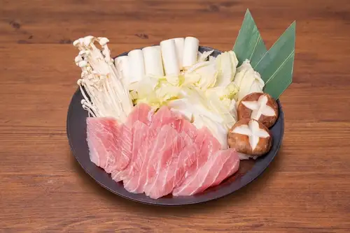 肥鮪魚蔥火鍋