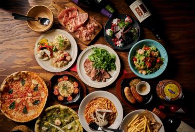 1番人気【生ハム×肉×チーズコース】2.5h飲み放題付!お肉とチーズ料理含む大満足の14品★4000円