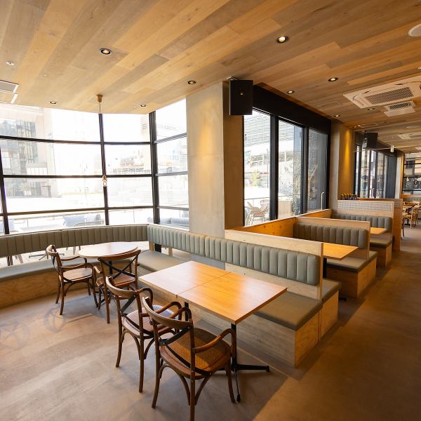 [2 minutes walk from Seishin Chuo Station! Perfect for girls' gatherings and banquets ♪] Seats can be combined flexibly, so we can flexibly accommodate everything from small parties to large parties! After work Light drinks, girls' night out, and class reunions are all welcome♪