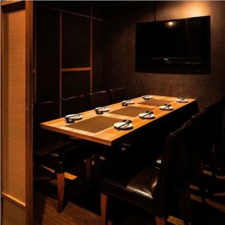 ゆったり寛げるソファー席や気の合う仲間と楽しむ宴会にぴったりのお席を多数ご用意しております!ご希望のお客様はお早めの御予約お願いします♪