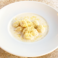 듬뿍 치즈 크림 소스 뇨키