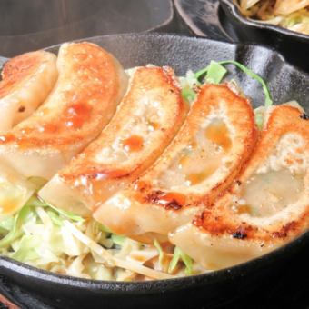 【日-木曜日限定コース★130分飲み放題付!】選べる人気焼き餃子3種＆逸品全8品4000円