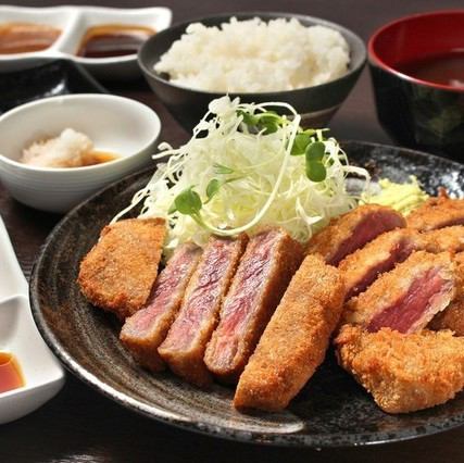 【특선 흑모 와규】시모무라 쇠고기 커틀릿 모듬 정식/2,450엔(세금 별도)