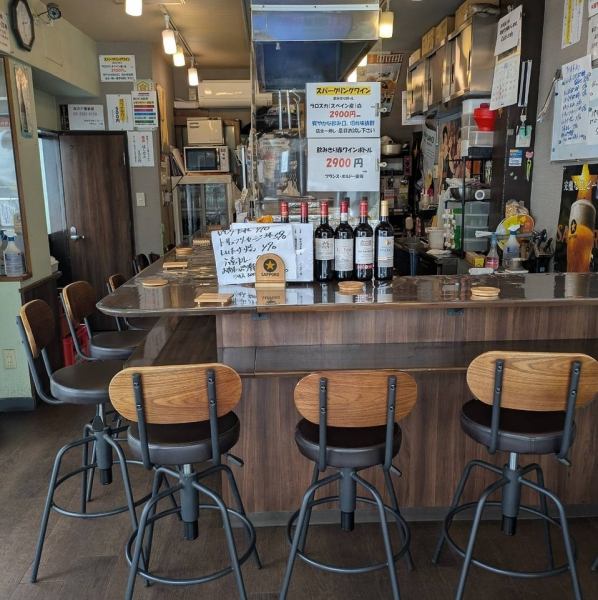 【最大20名様までの貸切利用を承っております】会社の歓送迎会や忘新年会はもちろん、ご友人とのプライベートな飲み会、打ち上げ、イベント後の集まりなど、様々なシーンでご利用いただけます。周りを気にせず、気心知れた仲間たちと心ゆくまで楽しい時間をお過ごしください。人数・予算などお気軽にお問い合わせください◎