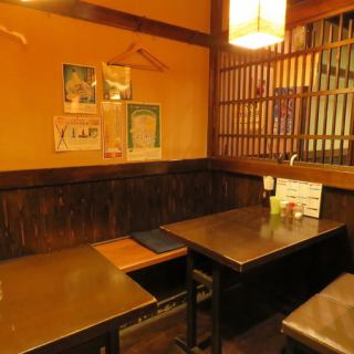 4名テーブル席を5つご用意しております。大人数での宴会・女子会におすすめのお席となります。気軽にご利用くださいませ♪