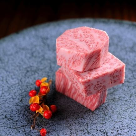 [Day and night] Branded Wagyu Yakiniku course★HANA [12,000 yen (13,200 yen including tax)]