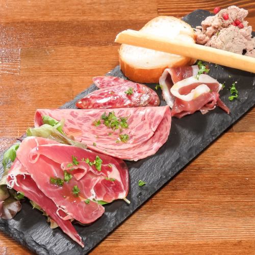 <<Popular roast beef included♪>> Charcuterie (assorted meat appetizers)