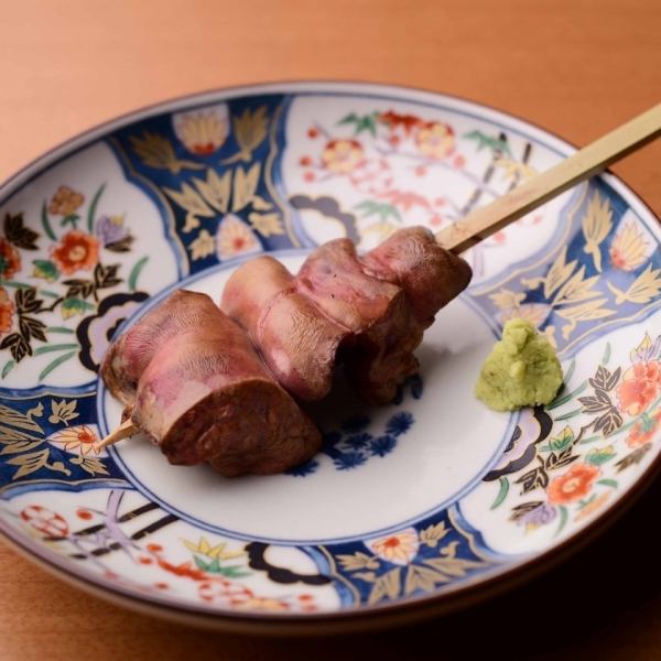 Yakitori Sakaba's special chicken dish [legal liver sashimi cooked at low temperature] You can't talk about Honda Shoten without trying this...