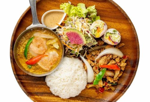 ガパオ&海鮮ふんわり玉子カレー炒め