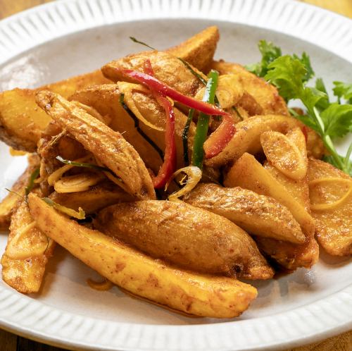 トムヤムフライドポテト