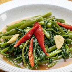 空芯菜の炒めもの