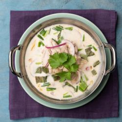 鶏肉のココナッツミルクスープ　R