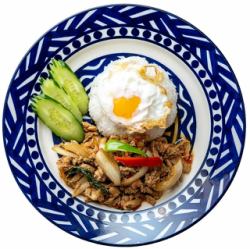 タイ屋台飯定番人気No.1！