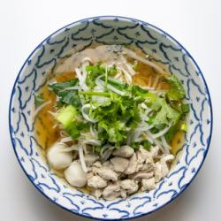 タイ醤油ヌードル