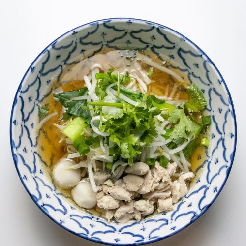 タイ醤油ヌードル