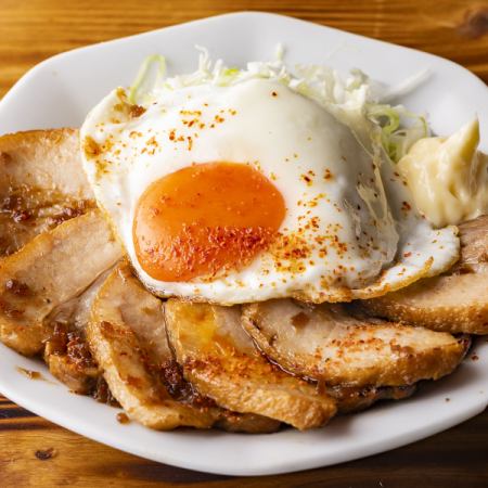 チャーシューエッグ