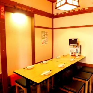 [Renewal on the 2nd floor ♪] Spacious table seats ◎