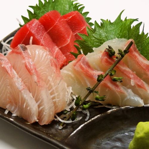 Special sashimi three-point serving