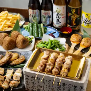 【思い出横丁烤鸡串！】标准套餐（8道菜，2小时畅饮）3500日元
