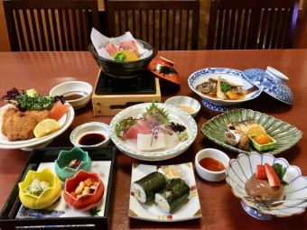 ≪月替わり≫旬会席料理 5500円(税込)