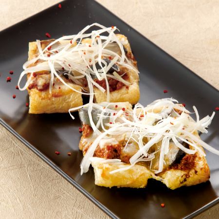 お揚げの肉みそチーズ焼き