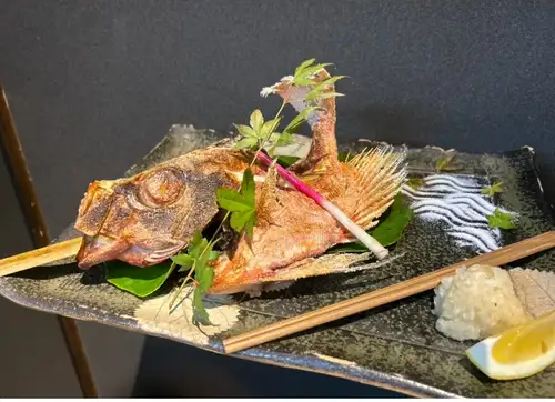 記念日やハレの日に！豪華「活き伊勢海老」のお造り＆炉端焼き