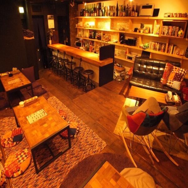オシャレでアットホームな店内