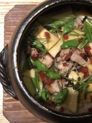 Rice with bamboo shoots and local chicken