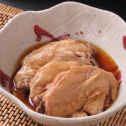 Softly boiled chicken wings