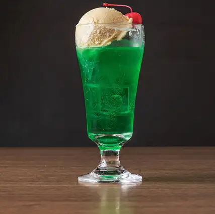 どこか懐かしい喫茶風ドリンクで乾杯!自慢のお料理を引き立てる豊富なドリンク