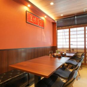 2名様用テーブル