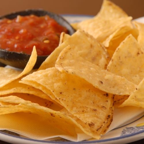 chips & salsa