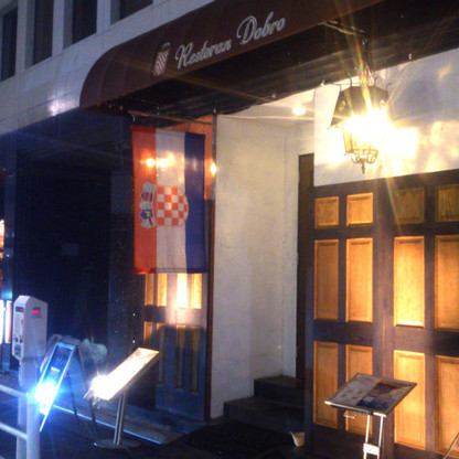 お洒落な外観と大人な雰囲気・・★