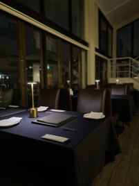 ◆We will prepare tables for 4 people, tables for 2 people, and other seats depending on the number of people♪