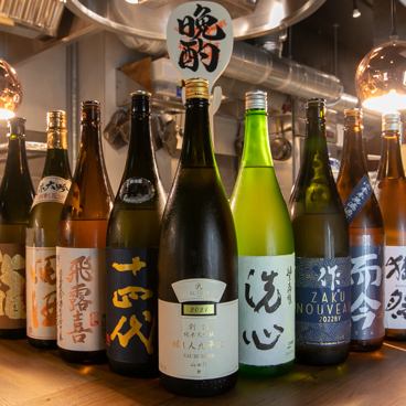 包括高级日本酒在内，共有30多种日本酒◎