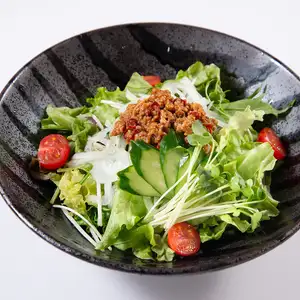 日替わり新鮮サラダ