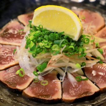 Straw-grilled bonito with Tosa ponzu sauce