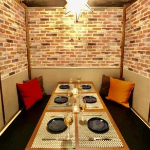 [★Each seat is a designer private room with a different atmosphere] BISTRO No. 1 boasts that all seats are private rooms ★ Each seat has a different atmosphere, so please use it for various occasions such as [birthdays], [anniversaries], [banquets], and [girls' nights] ♪ Please enjoy the space that BISTRO is proud of, with [all seats are completely private rooms] where you can relax with couple seats, private tables, and other private rooms.