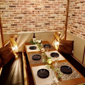 [★Each seat is a designer private room with a different atmosphere] BISTRO No. 1 boasts that all seats are private rooms ★ Each seat has a different atmosphere, so please use it for various occasions such as [birthdays], [anniversaries], [banquets], and [girls' nights] ♪ Please enjoy the space that BISTRO is proud of, with [all seats are completely private rooms] where you can relax with couple seats, private tables, and other private rooms.