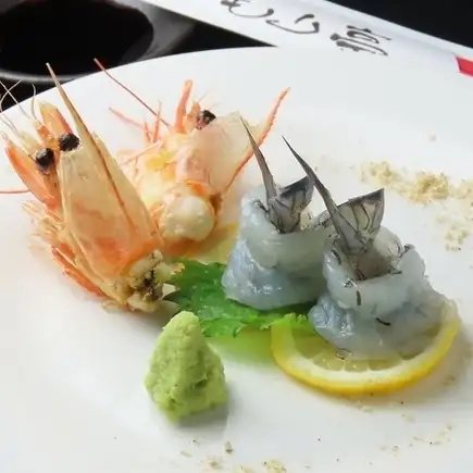 【平日×女性限定】ぷりぷり生エビの刺身付き！超コスパの2時間飲み放題！（1組4名様まで）